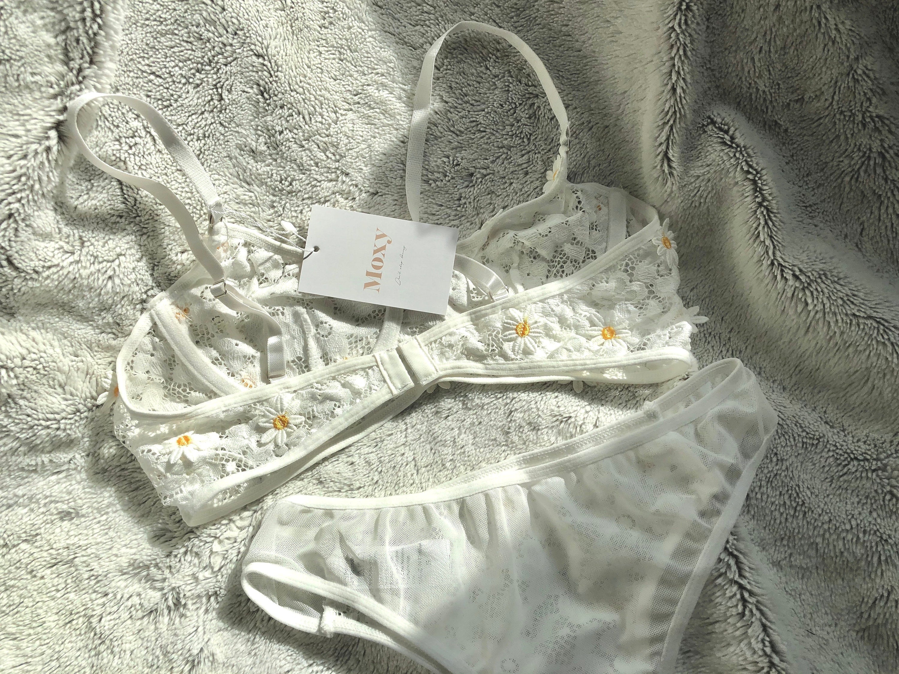 EMBROIDERY COLLECTION - Lingerieset Dames Geborduurd – Elegante Set met Comfort